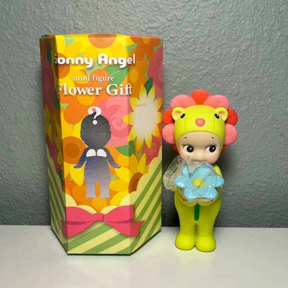 Sonny Angel Other - Sonny Angel Flower Gift Lime Green